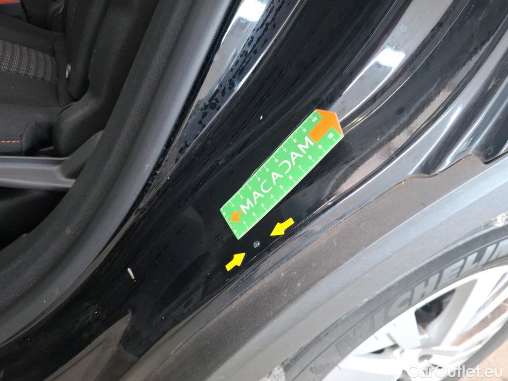  Peugeot  5008  Active Pack 1.2 PureTech 130CV BVA8 7 Sieges E6d #1