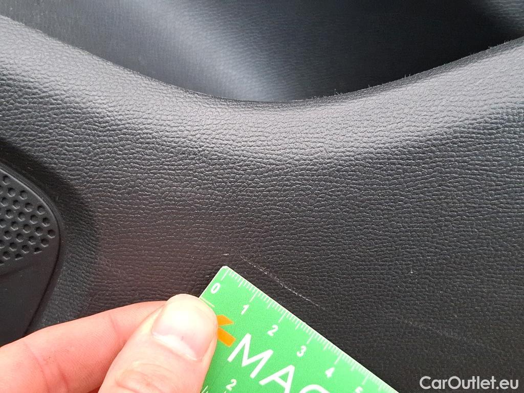  Peugeot  208  Active Business 1.2 PureTech 75CV BVM5 E6d #12