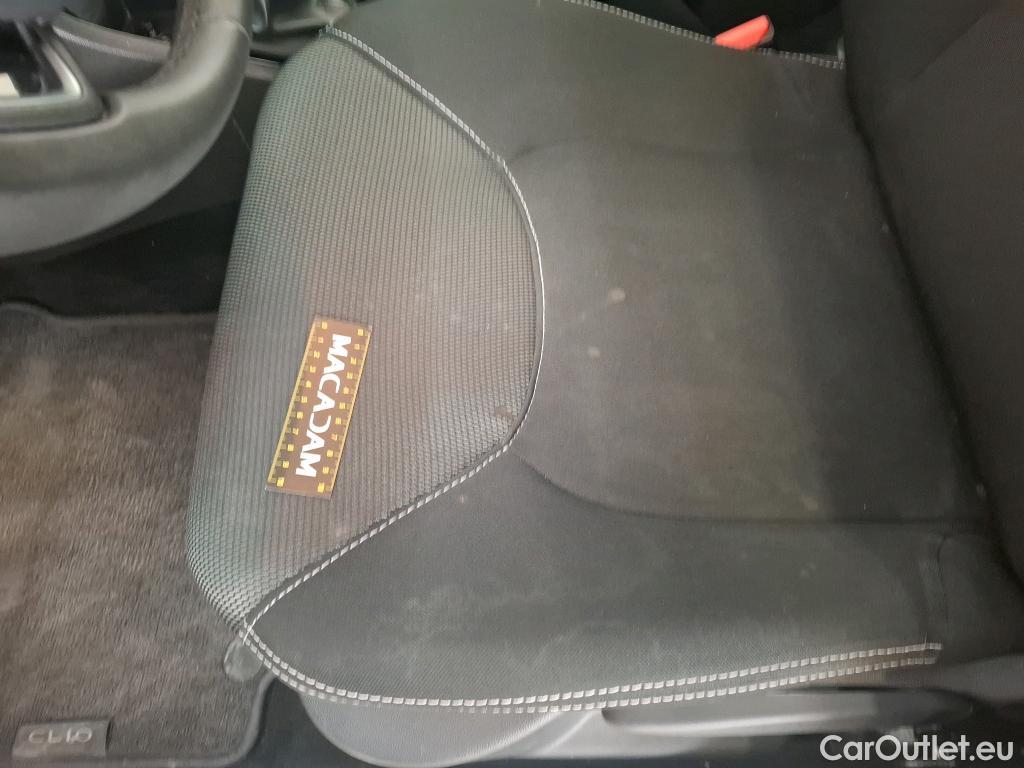  Renault  Clio  IV Business 0.9 TCe 90CV BVM5 E6 #32