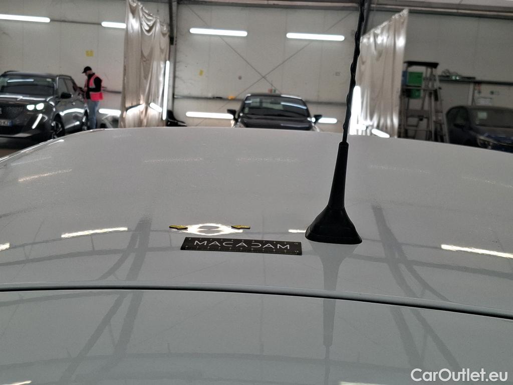  Renault  Clio  IV Business 0.9 TCe 90CV BVM5 E6 #24