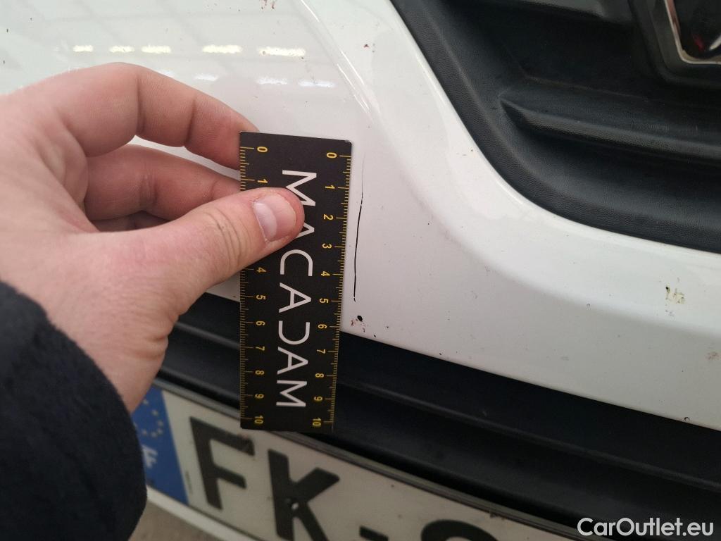  Renault  Clio  IV Business 0.9 TCe 90CV BVM5 E6 #35