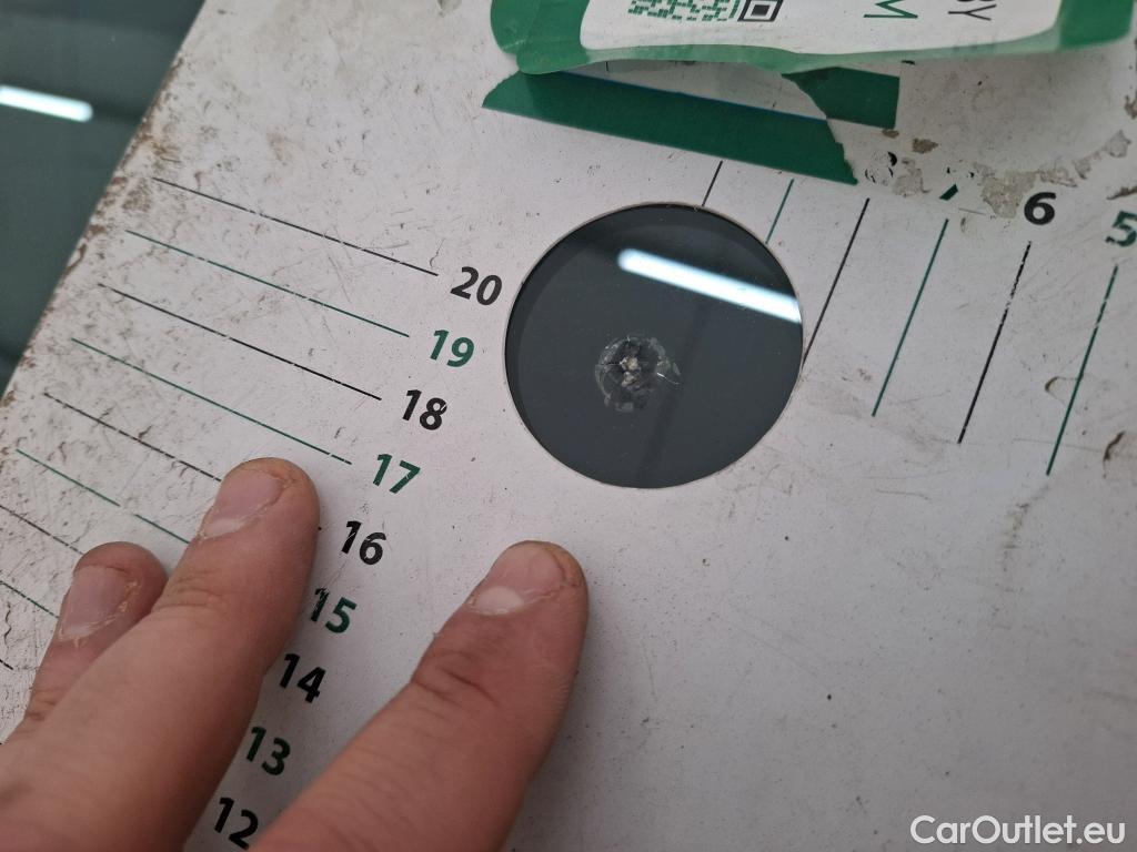  Renault  Clio  IV Business 0.9 TCe 90CV BVM5 E6 #3