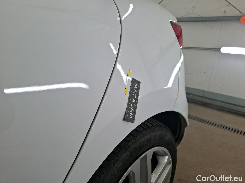  Renault  Clio  IV Business 0.9 TCe 90CV BVM5 E6 #17