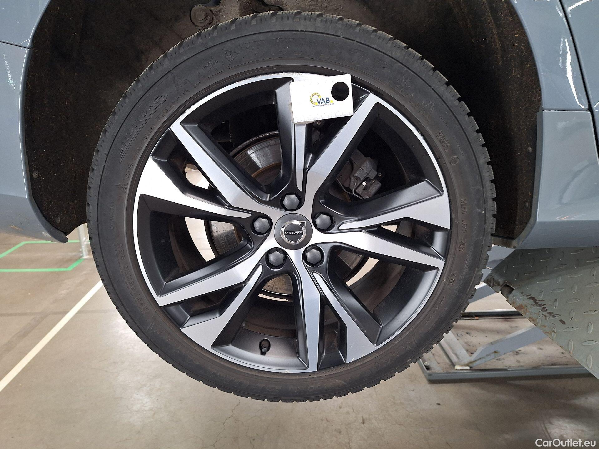  Volvo  V60 Volvo,  '18, Volvo  B4 D R-Design Aut. 5d #12