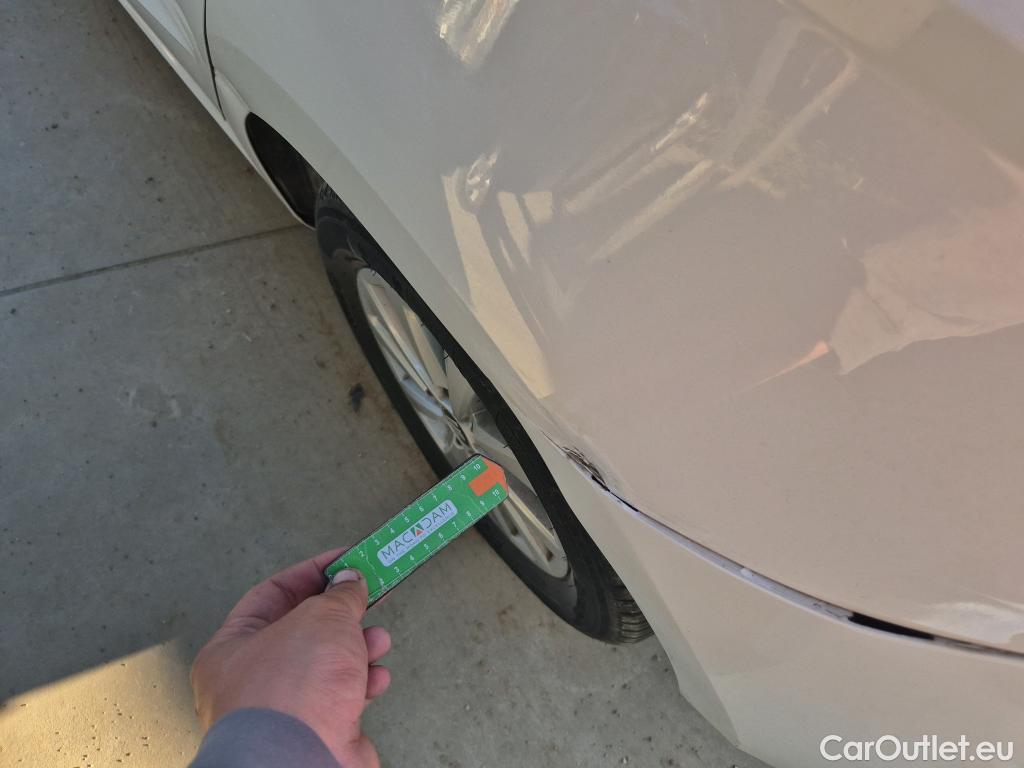  Seat  Ibiza SEAT NUEVO  5p 5G berlina con portó 1.0 EcoTSI 70kW (95CV) Style #4