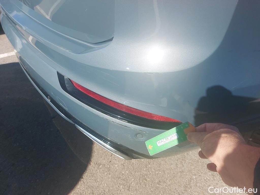  Volvo  XC90 VOLVO  / 2019 / 5P / todoterreno 2.0 T8 AWD Recharge R-Design Auto #31