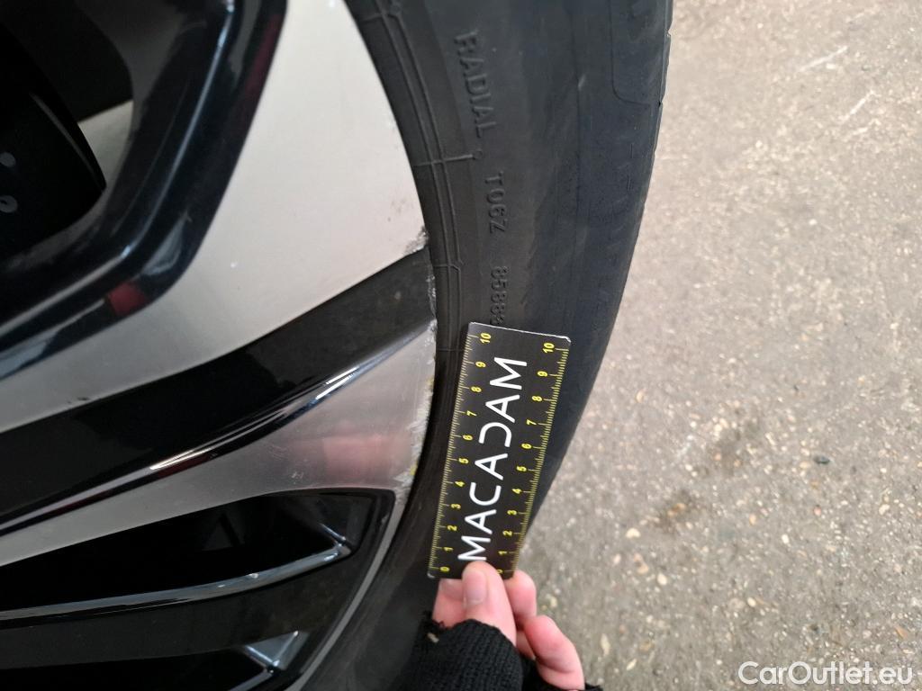  Mercedes  G-Klasee MERCEDES-BENZ GLC / 2019 / 5P / SUV 2.0 GLC 300 E BUSINESS LINE 4MATIC #20