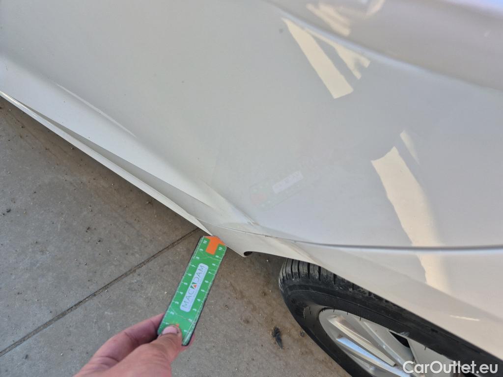  Seat  Ibiza SEAT NUEVO  5p 5G berlina con portó 1.0 EcoTSI 70kW (95CV) Style #7