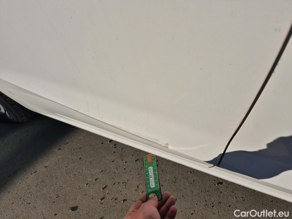  Seat  Ibiza SEAT NUEVO  5p 5G berlina con portó 1.0 EcoTSI 70kW (95CV) Style #2