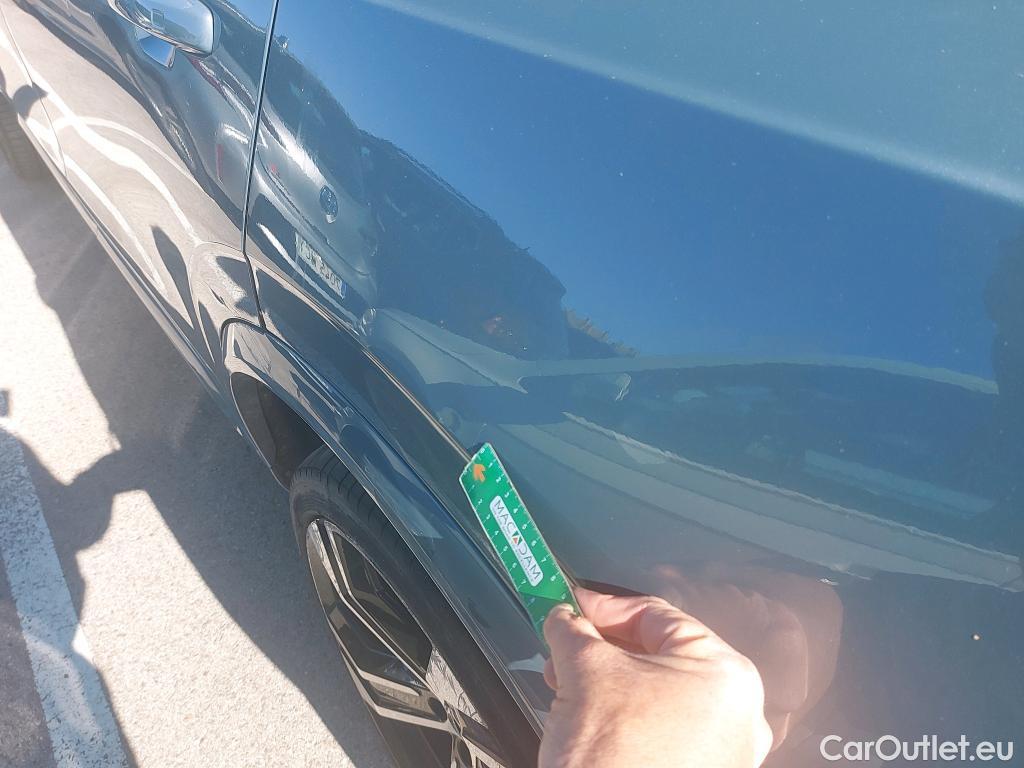  Volvo  XC90 VOLVO  / 2019 / 5P / todoterreno 2.0 T8 AWD Recharge R-Design Auto #19