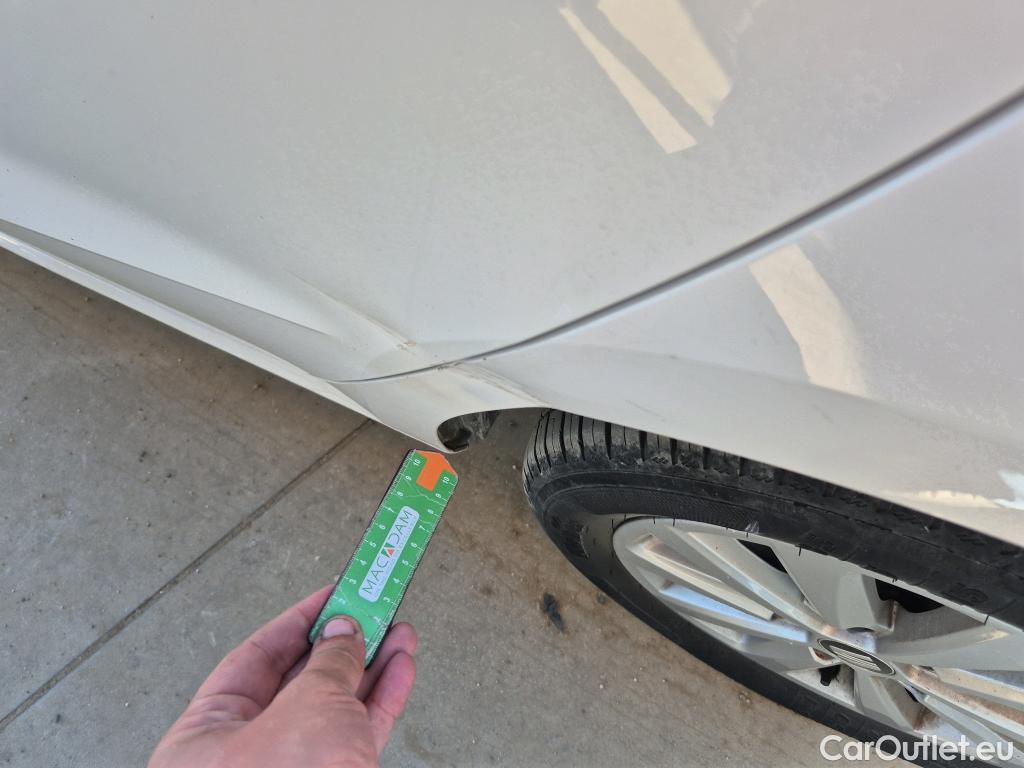  Seat  Ibiza SEAT NUEVO  5p 5G berlina con portó 1.0 EcoTSI 70kW (95CV) Style #5