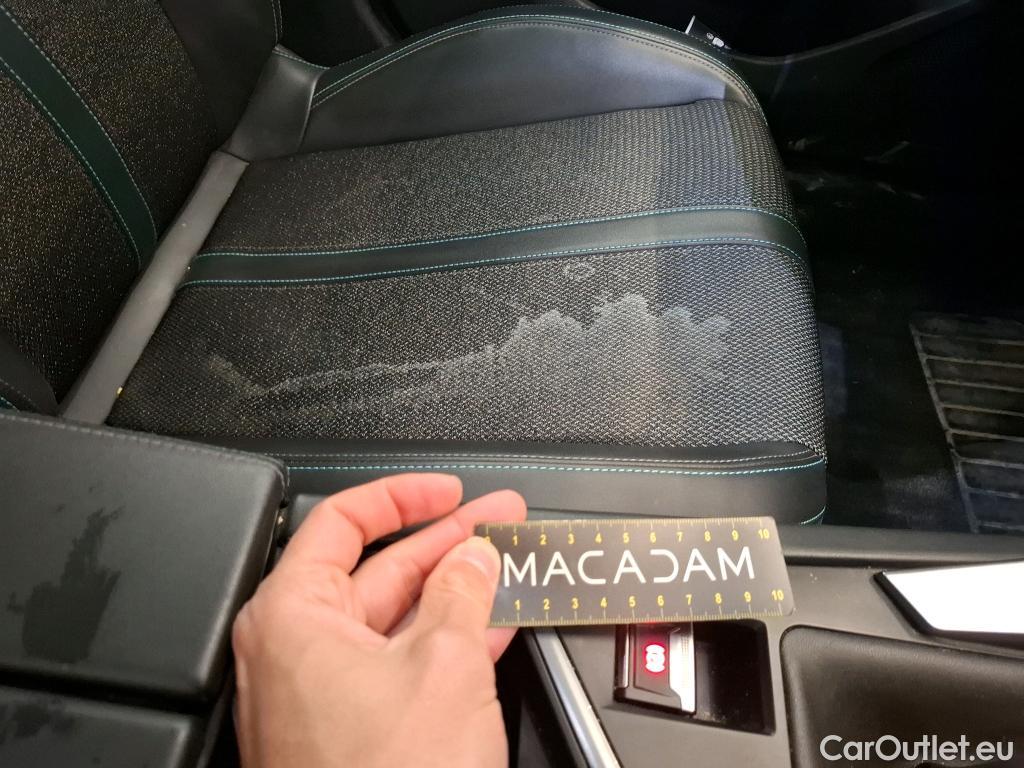  Peugeot  308  Allure Pack 1.5 HDi 130CV BVM6 E6d #37