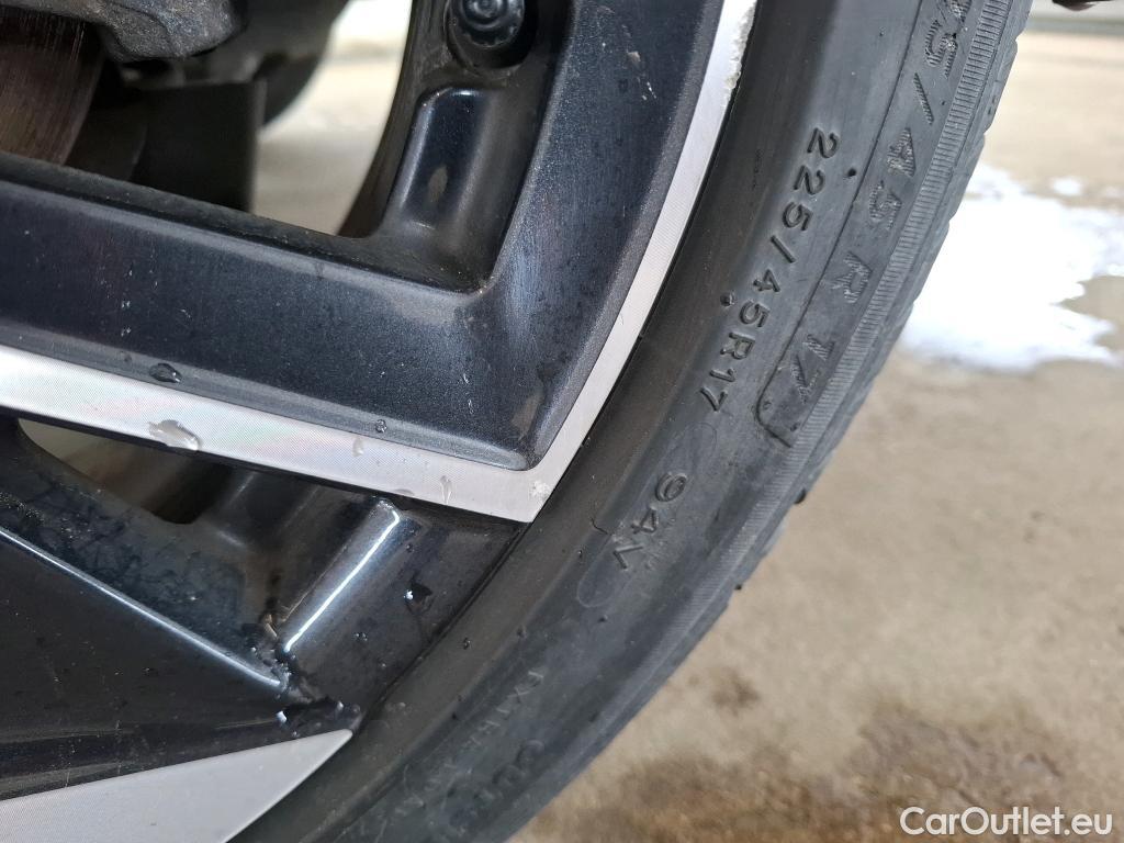  Peugeot  308  Allure Pack 1.5 HDi 130CV BVM6 E6d #12