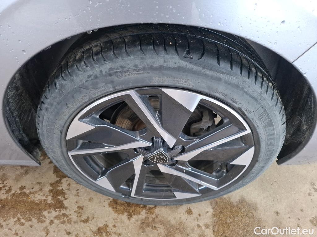  Peugeot  308  Allure Pack 1.5 HDi 130CV BVM6 E6d #9