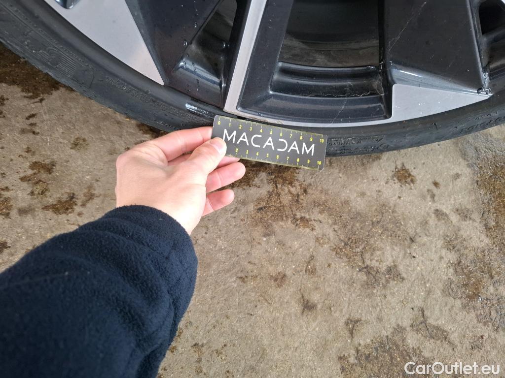  Peugeot  308  Allure Pack 1.5 HDi 130CV BVM6 E6d #44