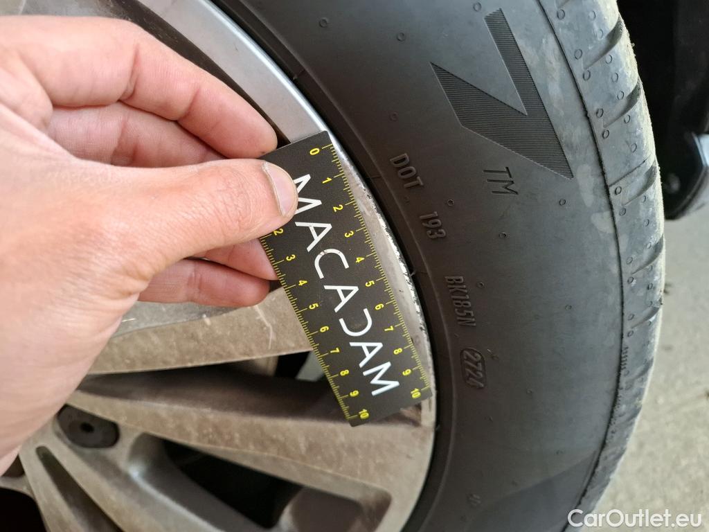  Volkswagen  Golf  VII Berline Confortline Business BMT 1.0 TSI 115CV BVM6 E6dT #18