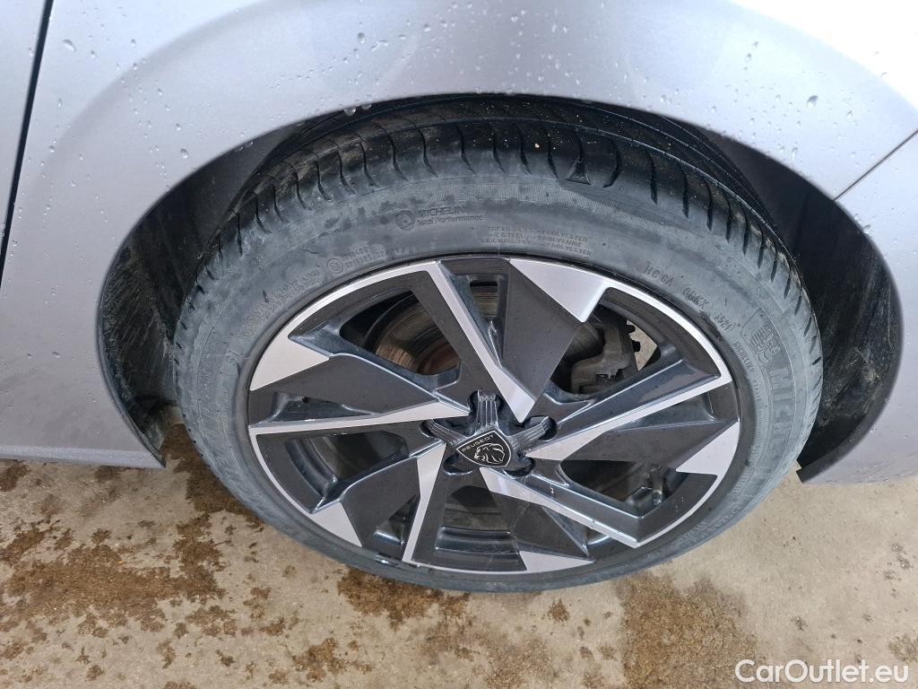  Peugeot  308  Allure Pack 1.5 HDi 130CV BVM6 E6d #42