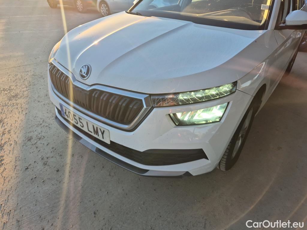  Skoda  KAMIQ SKODA  1.0 TSI 81kW (110CV) DSG Ambition #9
