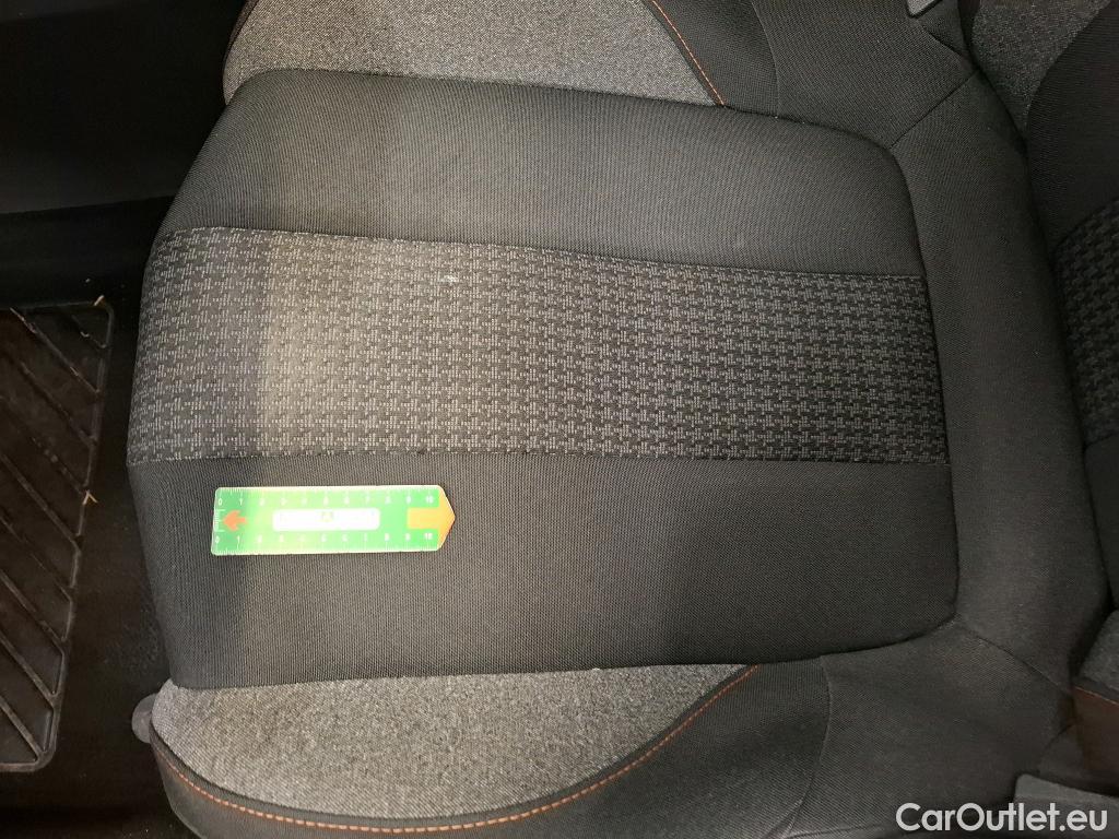  Peugeot  3008  Active Business 1.5 HDi 130CV BVA8 E6d #23