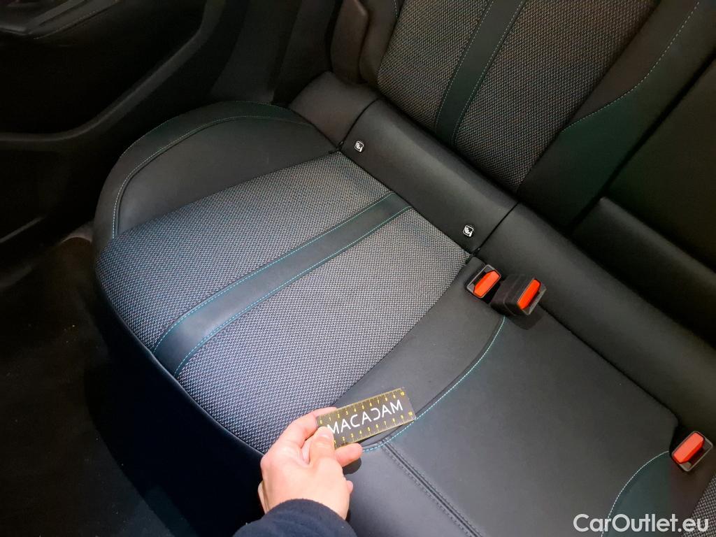  Peugeot  308  Allure Pack 1.5 HDi 130CV BVM6 E6d #38