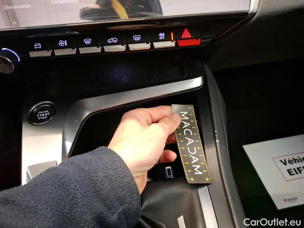  Peugeot  308  Allure Pack 1.5 HDi 130CV BVM6 E6d #29