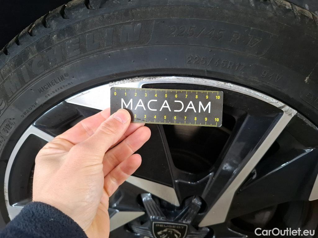  Peugeot  308  Allure Pack 1.5 HDi 130CV BVM6 E6d #27