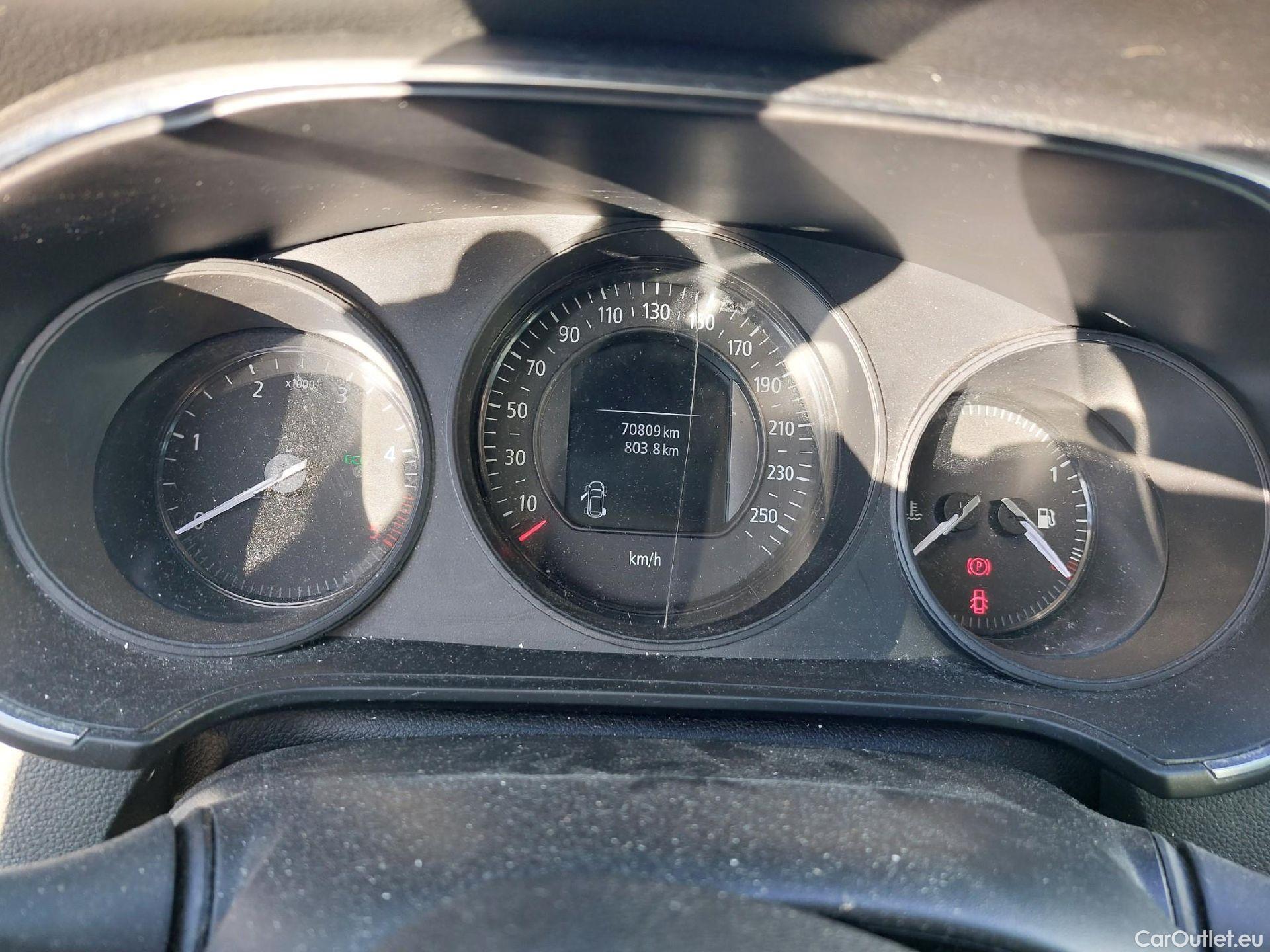  Renault  Megane RENAULT Mégane / 2015 / 5P / berlina con portón Life Blue dCi 70kW (95CV) #18