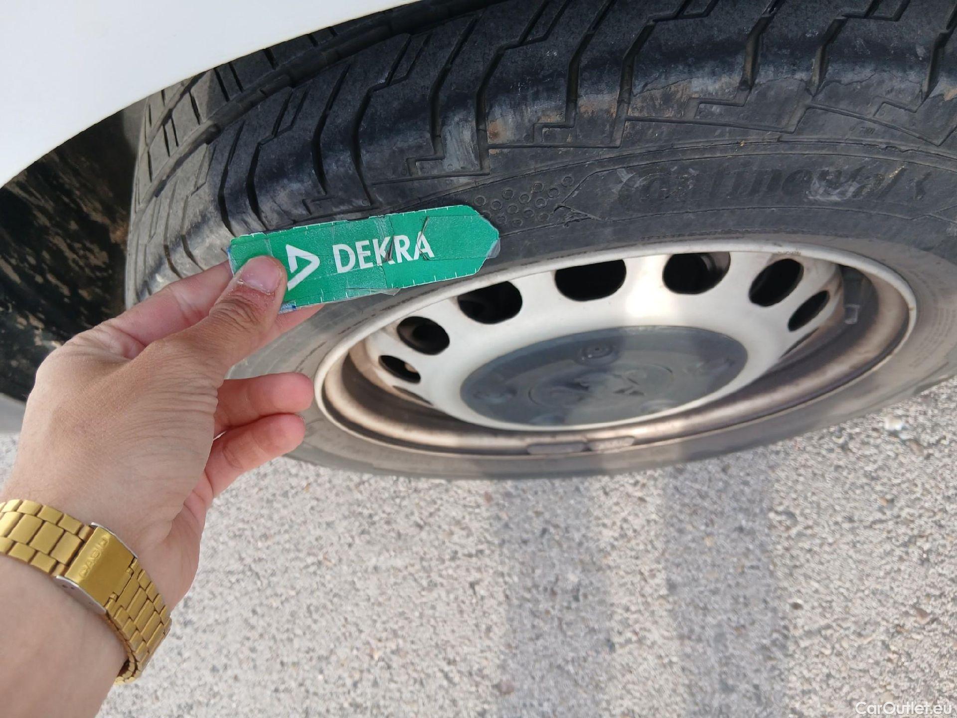  Peugeot  Expert PEUGEOT  / 2016 / 4P / furgón Furgón Pro 1.5 BlueHDi 120 Standard #30