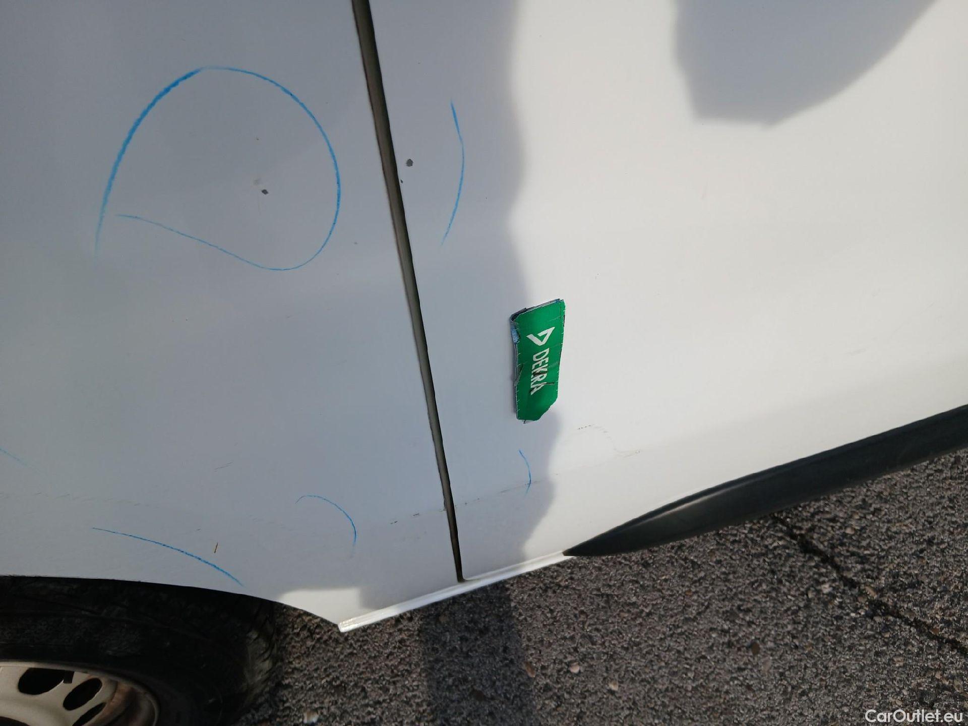  Peugeot  Expert PEUGEOT  / 2016 / 4P / furgón Furgón Pro 1.5 BlueHDi 120 Standard #34