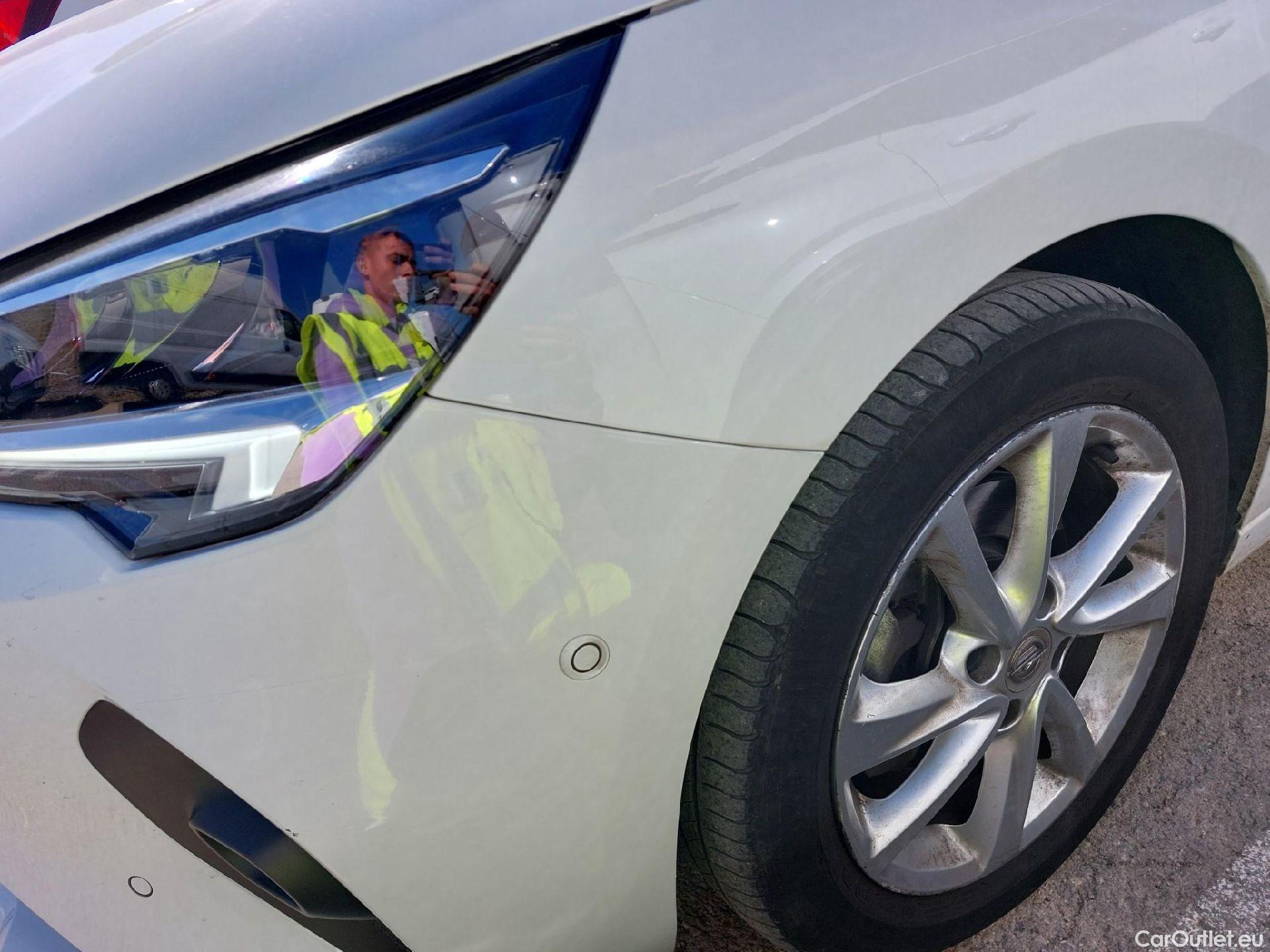  Opel  Corsa OPEL  1.2T XHL 74kW (100CV) Elegance #9