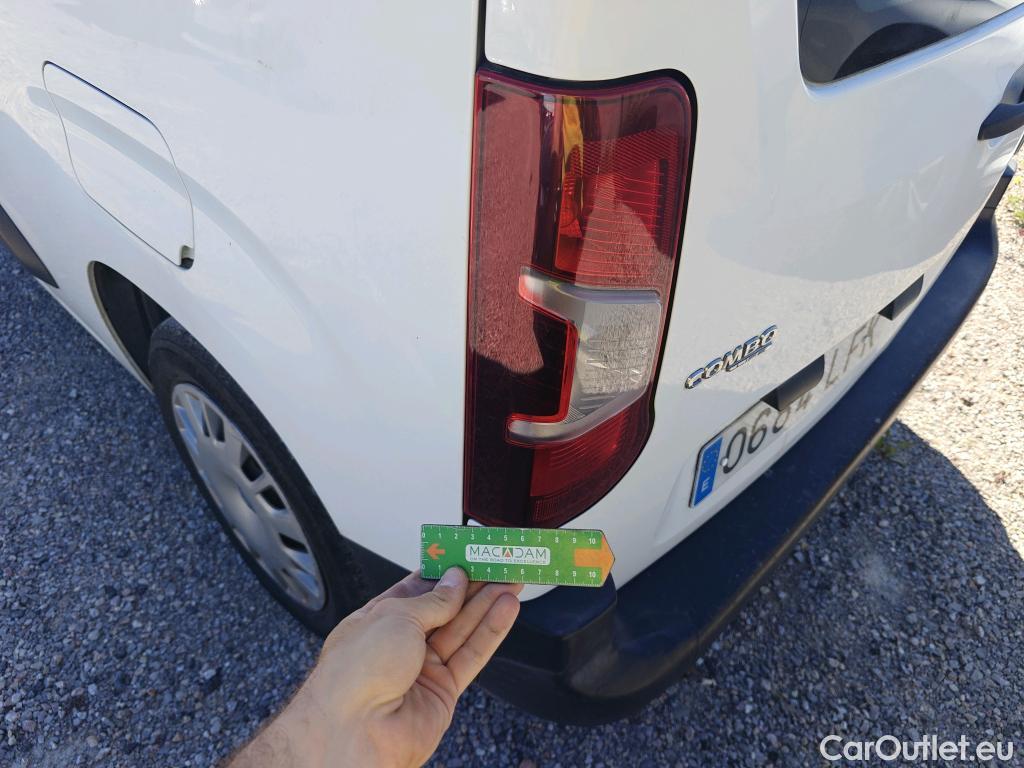  Opel  Combo OPEL  Life / 2018 / 4P / combi 1.5 TD 75kW (100CV) S/S Expression L (combi) (CX) #113