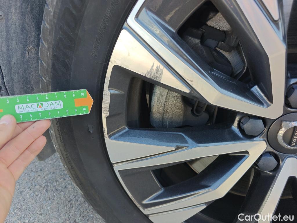  Volvo  XC60 VOLVO  / 2017 / 5P / todoterreno 2.0 B4 D Inscription Auto #12