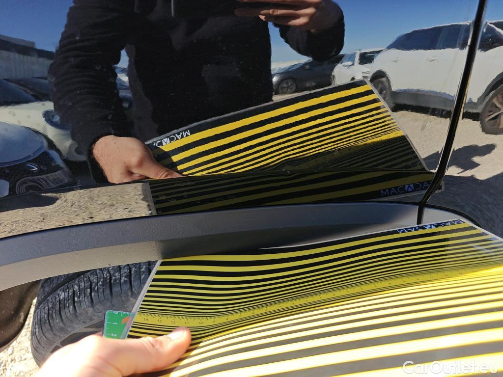  Mercedes  GLA MERCEDES-BENZ  / 2020 / 5P / todoterreno  200 D #13