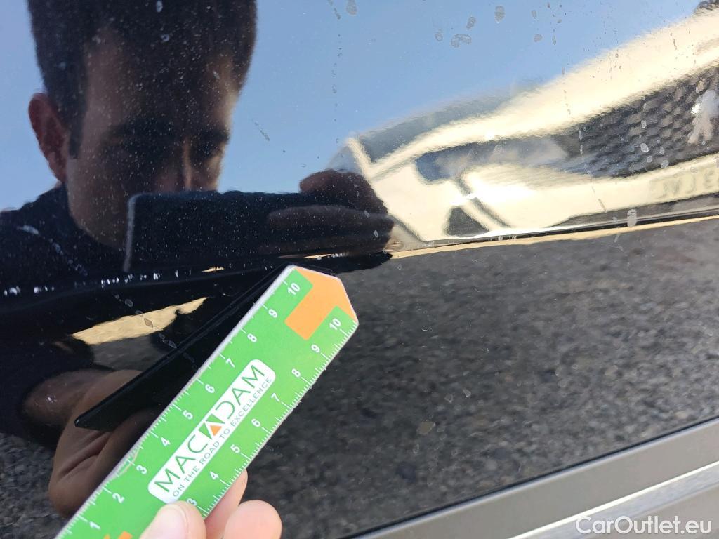  Mercedes  GLA MERCEDES-BENZ  / 2020 / 5P / todoterreno  200 D #16