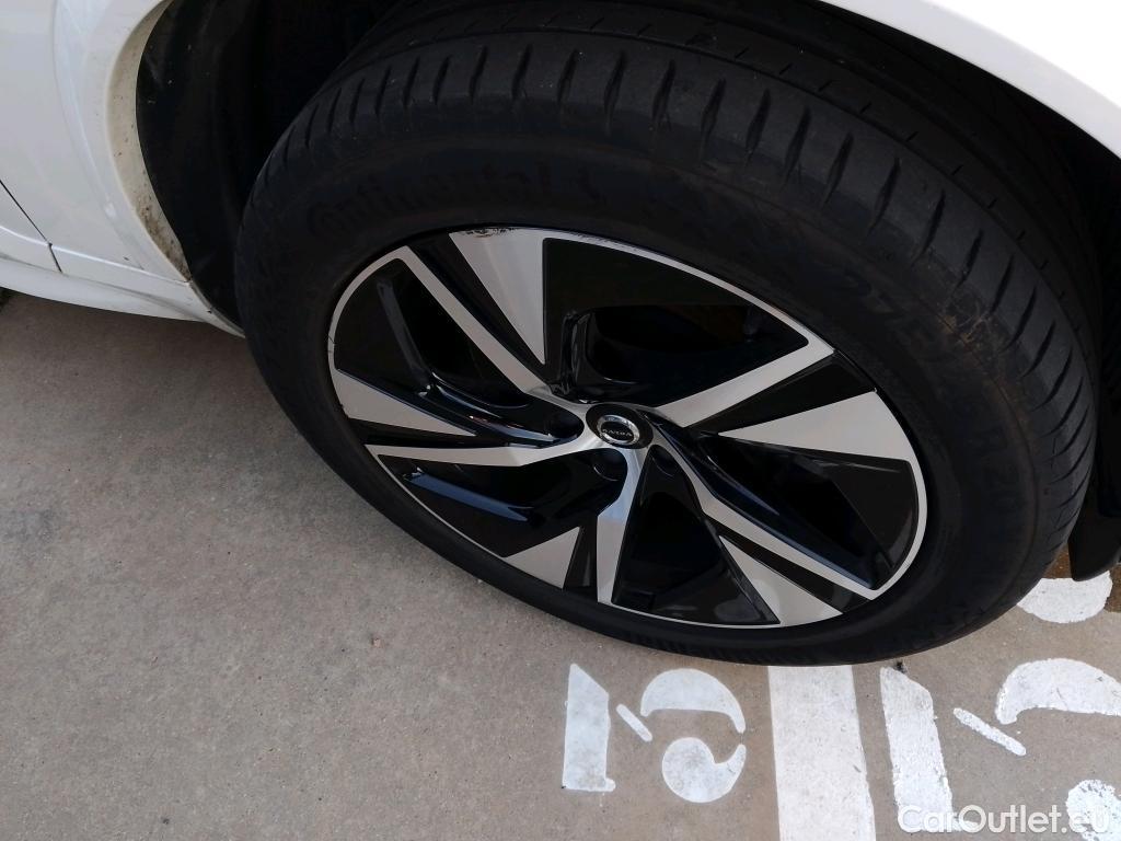  Volvo  XC90 VOLVO  / 2019 / 5P / todoterreno 2.0 T8 AWD R-Design Auto #41