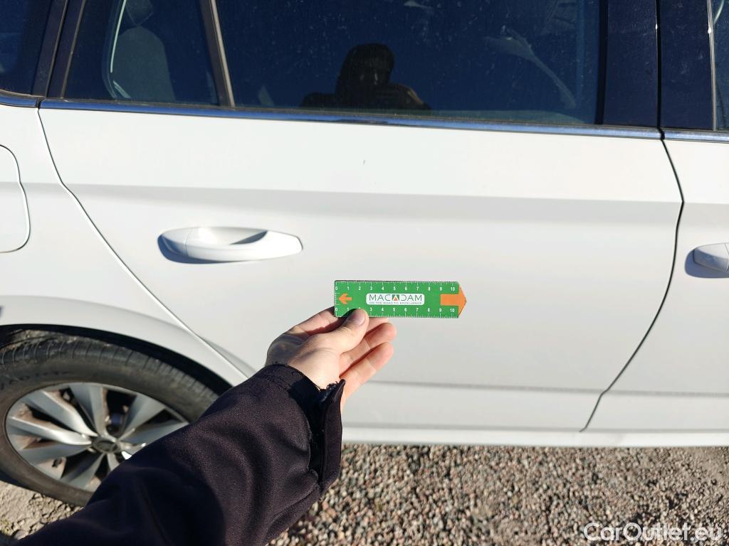  Skoda  KAMIQ SKODA  1.0 TSI 81kW (110CV) DSG Ambition (CX) #14