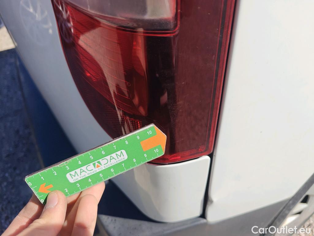  Opel  Combo OPEL  Life / 2018 / 4P / combi 1.5 TD 75kW (100CV) S/S Expression L (combi) (CX) #108