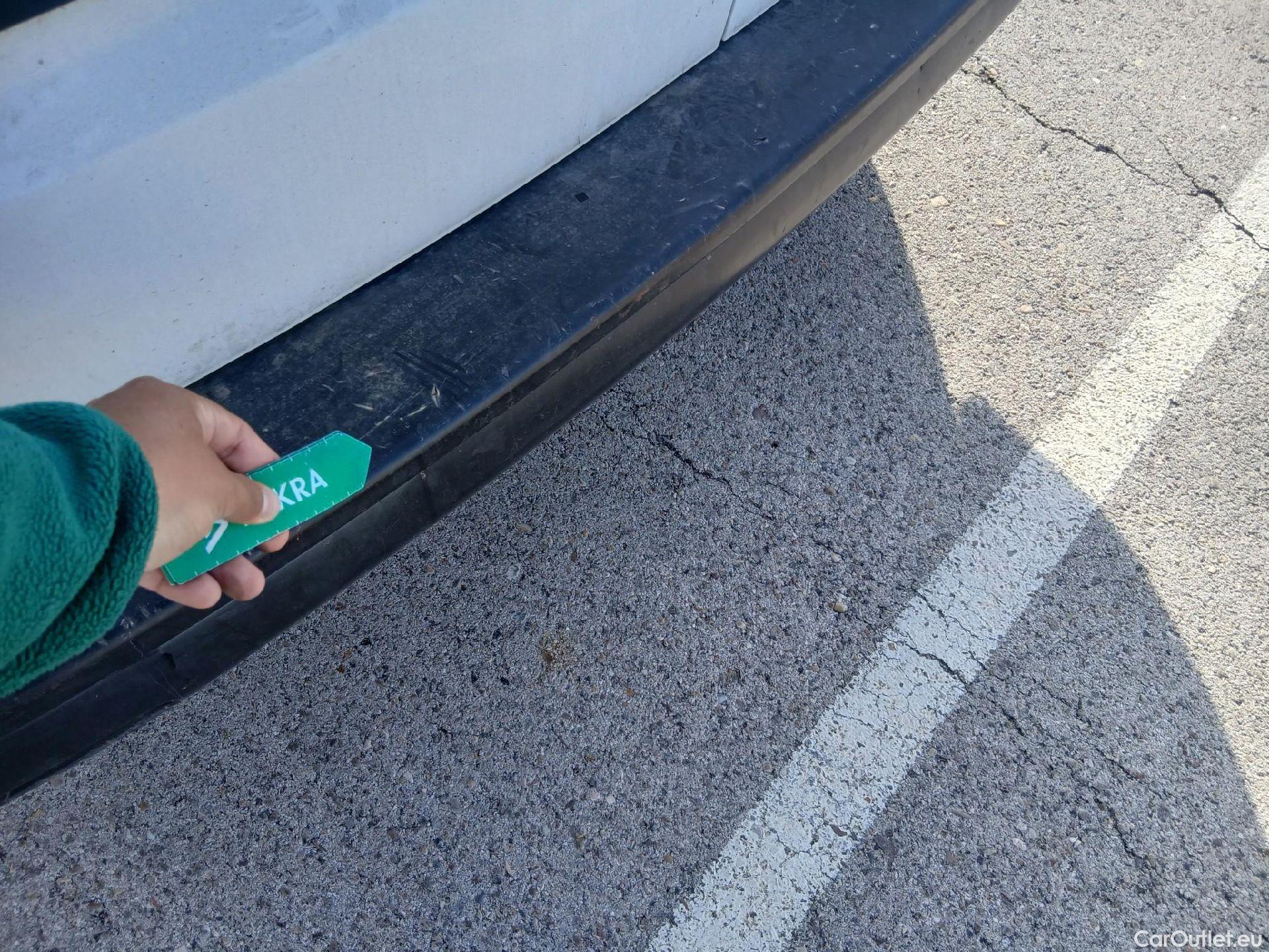  Toyota  Proace TOYOTA  / 2016 / 4P / furgón FU. MEDIO (L1) 2.0D 90kW COMFORT CARGA + #37