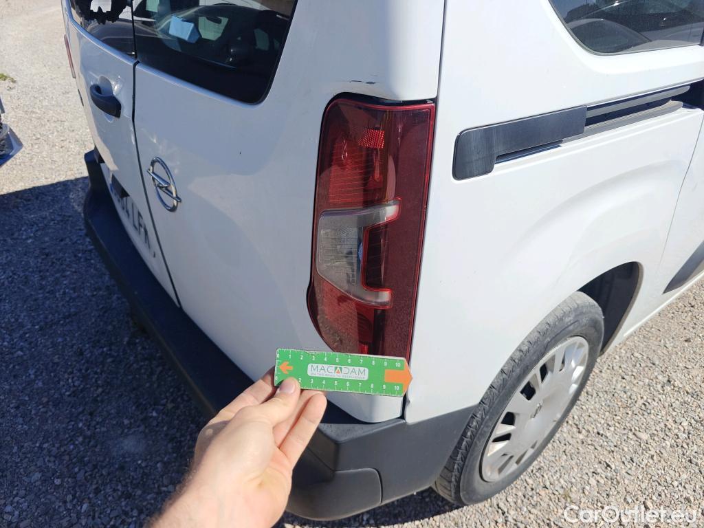  Opel  Combo OPEL  Life / 2018 / 4P / combi 1.5 TD 75kW (100CV) S/S Expression L (combi) (CX) #107