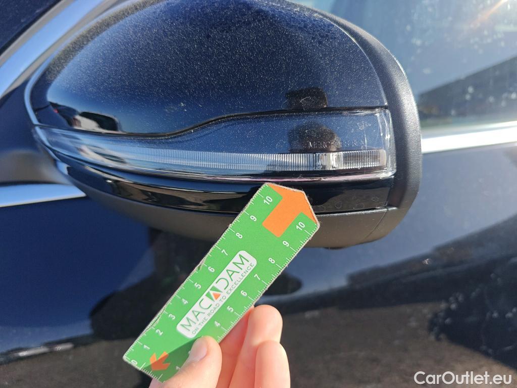  Mercedes  GLA MERCEDES-BENZ  / 2020 / 5P / todoterreno  200 D #18