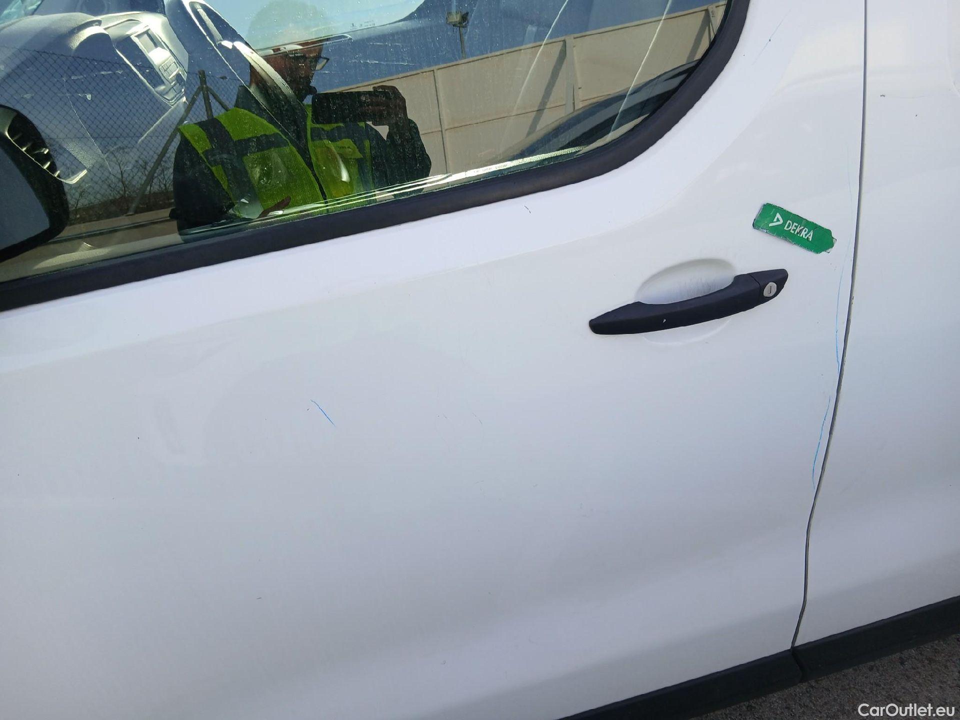  Peugeot  Expert PEUGEOT  / 2016 / 4P / furgón Furgón Pro 1.5 BlueHDi 120 Standard #12