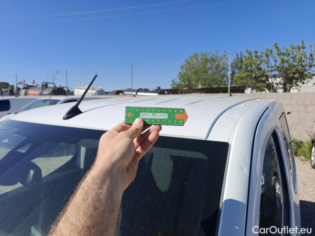  Opel  Combo OPEL  Life / 2018 / 4P / combi 1.5 TD 75kW (100CV) S/S Expression L (combi) (CX) #48