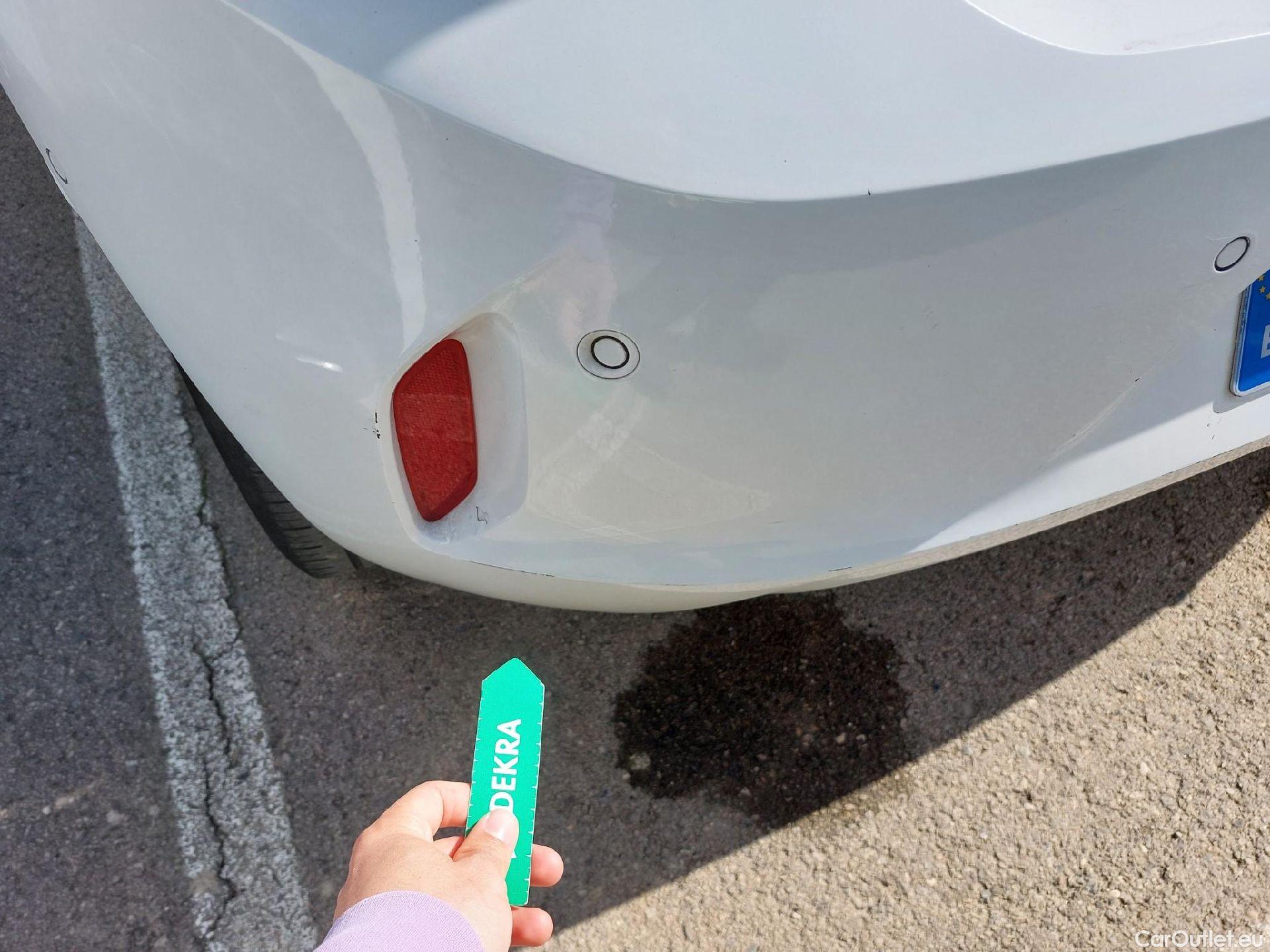  Opel  Corsa OPEL  1.2T XHL 74kW (100CV) Elegance #16