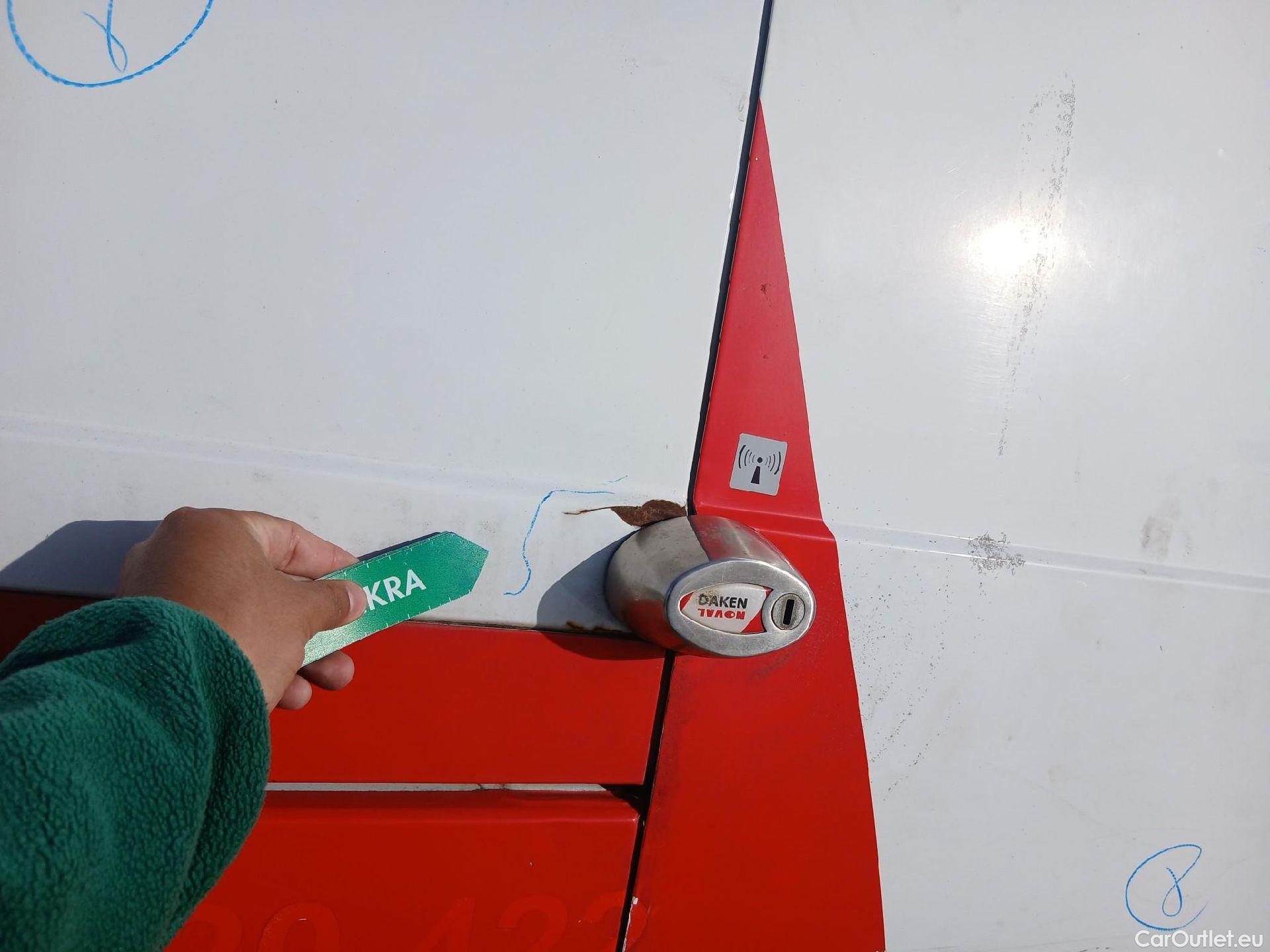  Toyota  Proace TOYOTA  / 2016 / 4P / furgón FU. MEDIO (L1) 2.0D 90kW COMFORT CARGA + #45