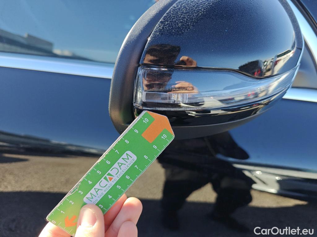  Mercedes  GLA MERCEDES-BENZ  / 2020 / 5P / todoterreno  200 D #32