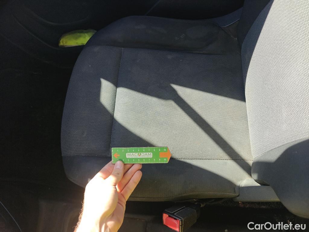  Opel  Combo OPEL  Life / 2018 / 4P / combi 1.5 TD 75kW (100CV) S/S Expression L (combi) (CX) #73