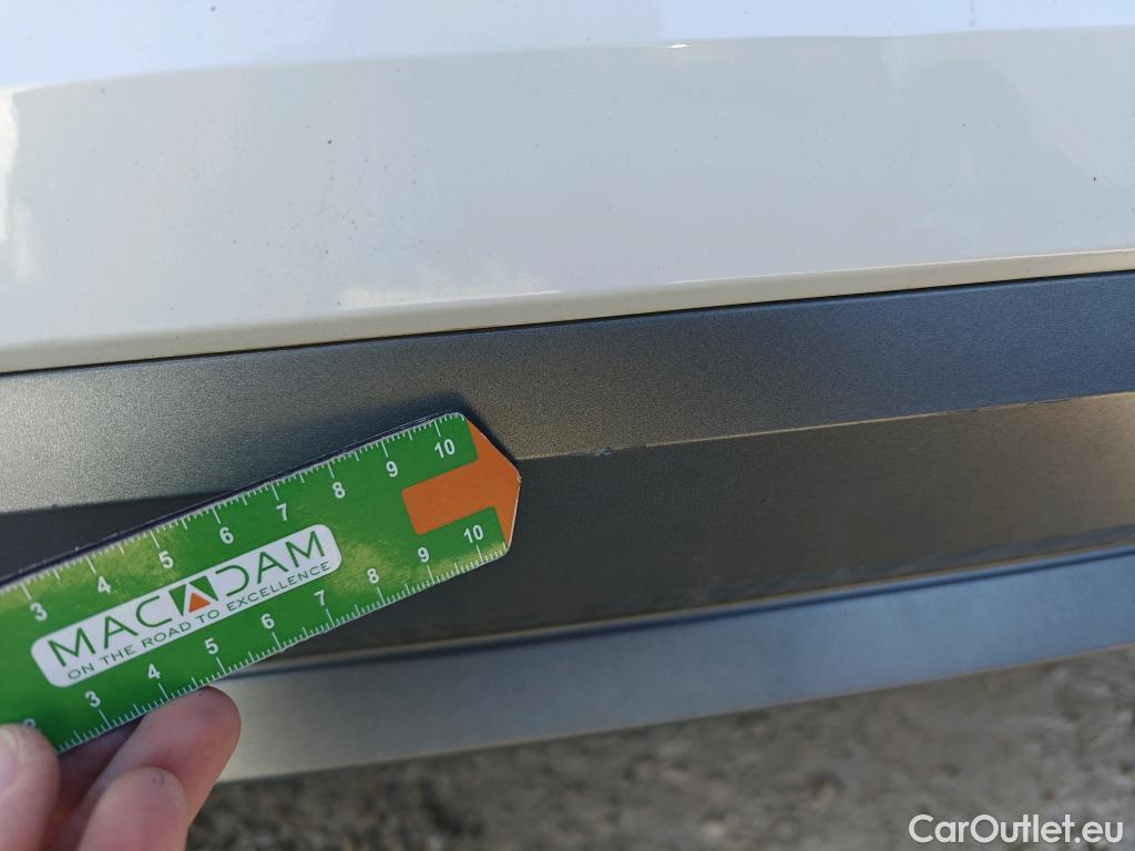  Skoda  KAMIQ SKODA  1.0 TSI 81kW (110CV) DSG Ambition (CX) #25