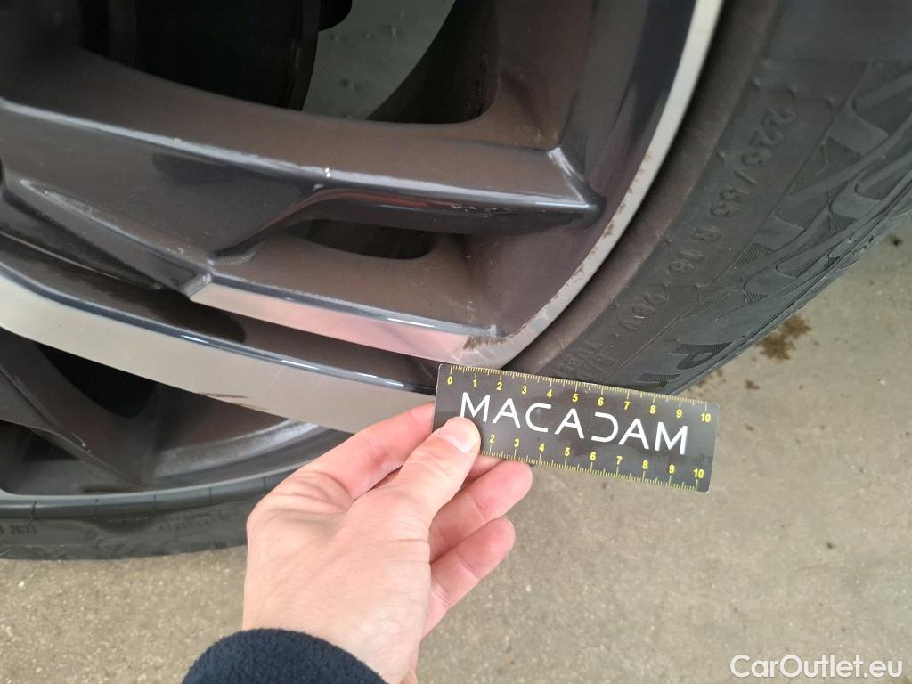  Peugeot  3008  II Allure Pack 1.2 PureTech 130CV BVA8 E6d #16