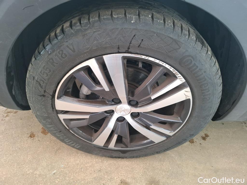  Peugeot  3008  II Allure Pack 1.2 PureTech 130CV BVA8 E6d #11