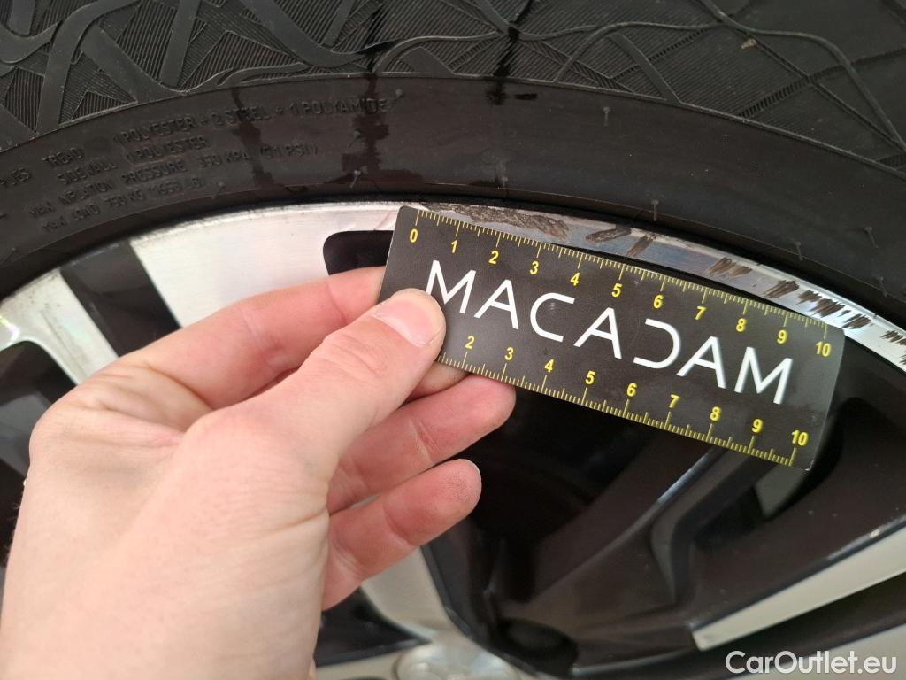  Peugeot  3008  II Allure Pack 1.2 PureTech 130CV BVA8 E6d #13